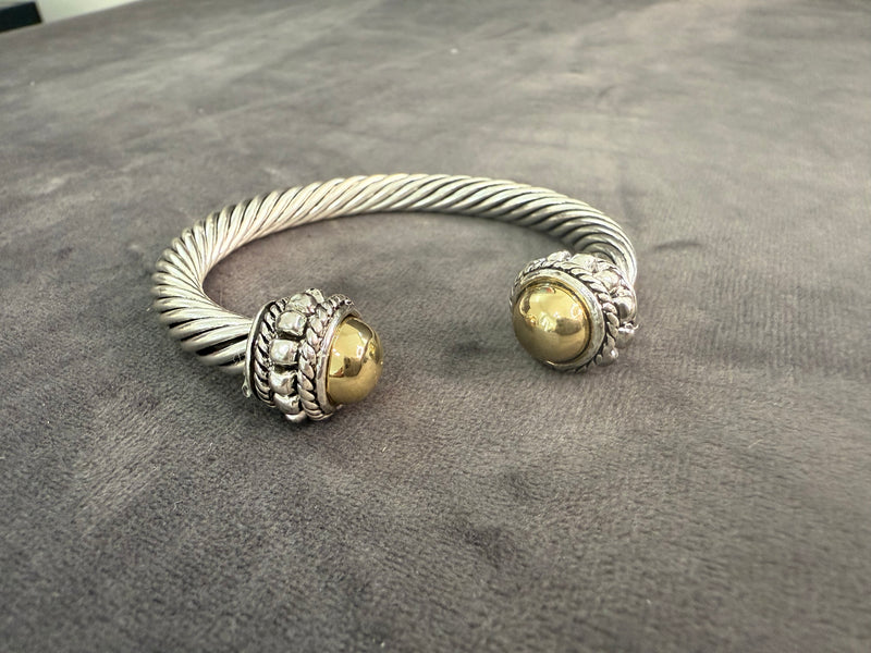 Chunky bangle (round points/2 tones)