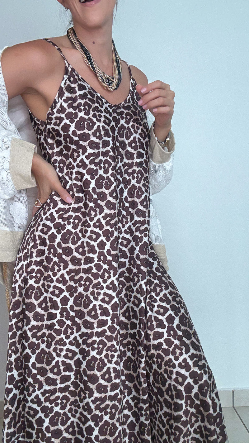 Animal print dress (Line A)