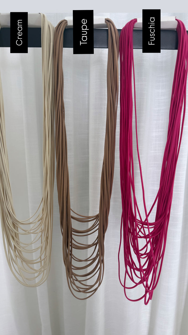 Multilayering necklaces (plain)